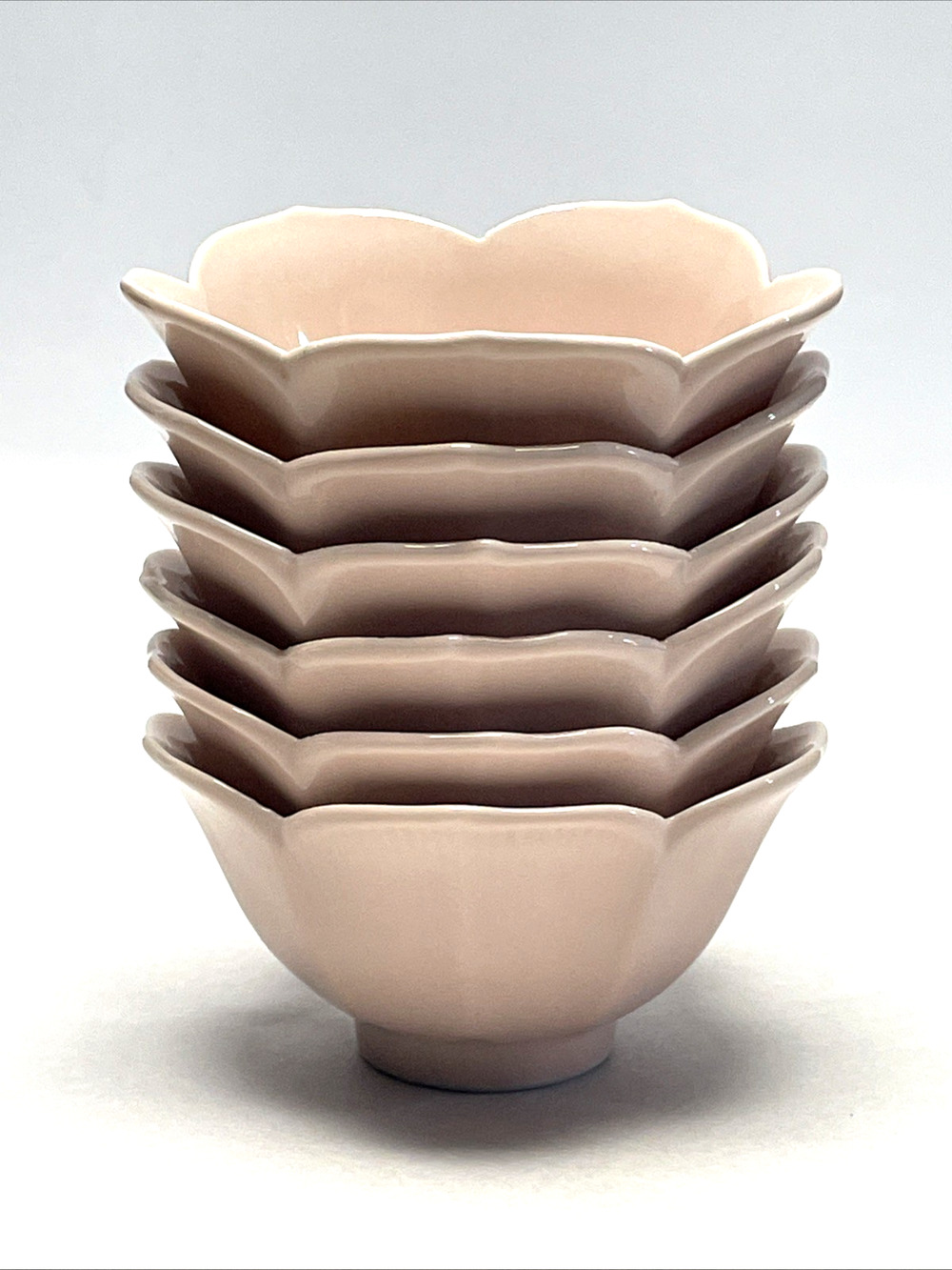 Set of 6 Pink Porcelain Lotus Flower Shaped Bowls 4" Scalloped Rice Dessert Bowl